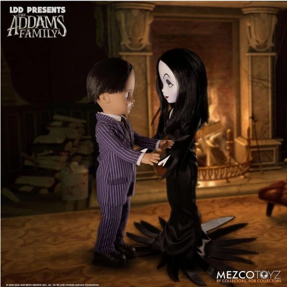 Living Dead Dolls The Addams Family Gomez and Morticia - Picture 12 of 12
